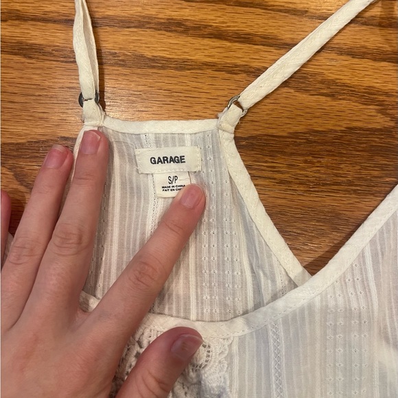 Garage Cropped Peplum Tank - Picture 5 of 6